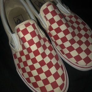 CHECKERED VANS